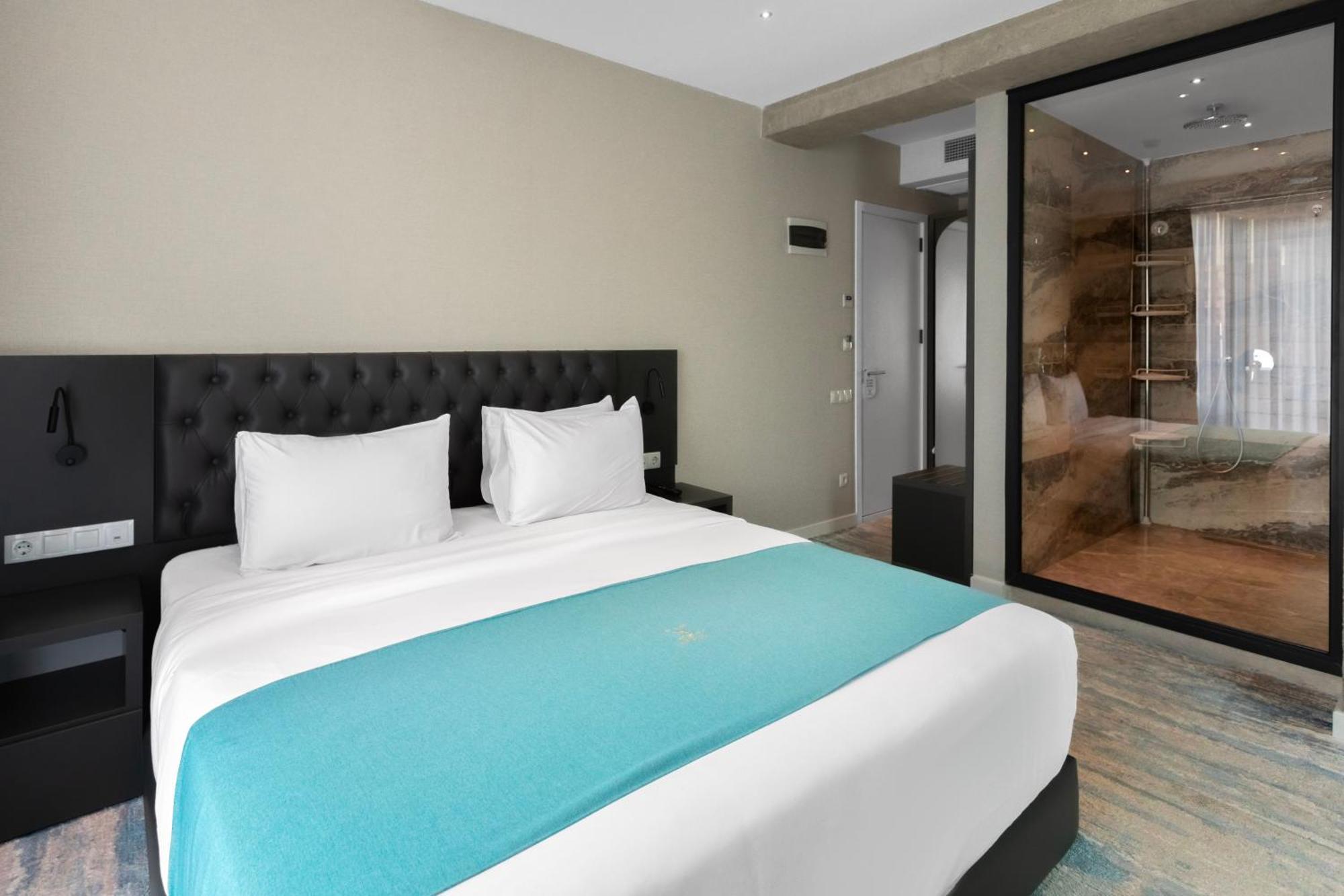 M 1 T Hotel Tbilissi Extérieur photo