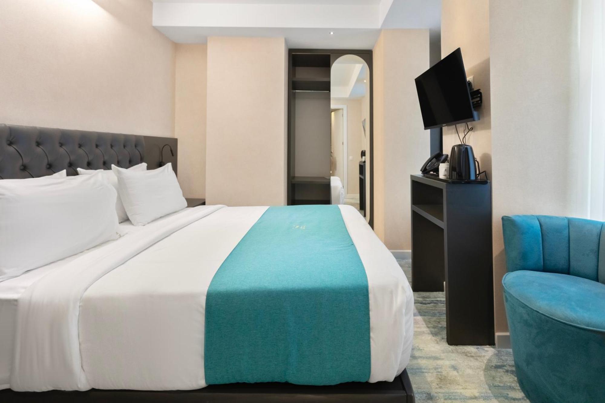 M 1 T Hotel Tbilissi Extérieur photo