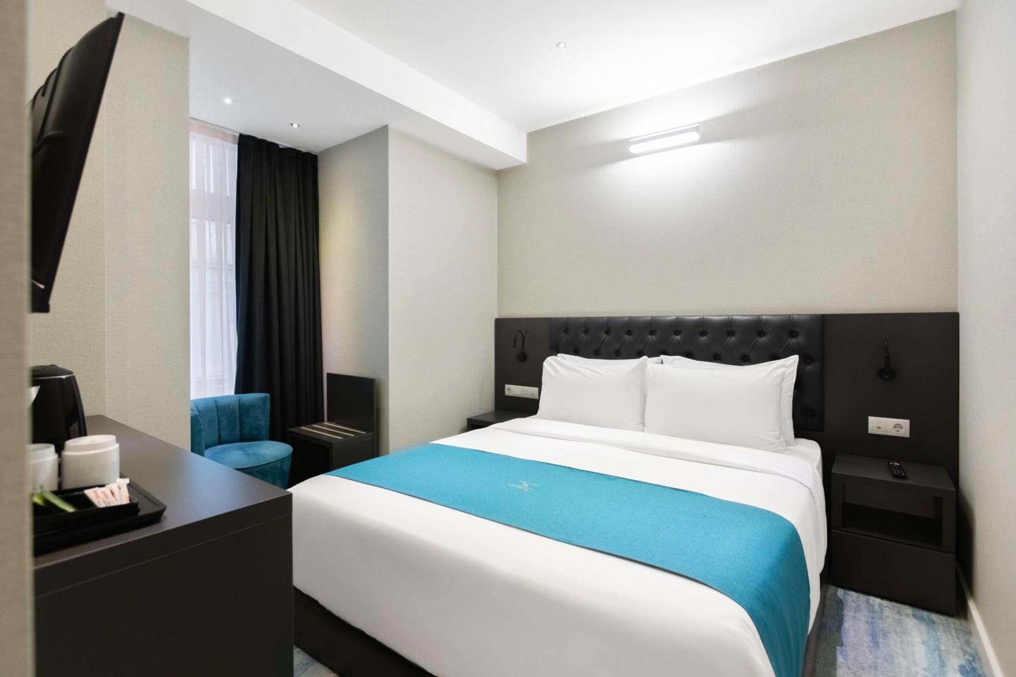 M 1 T Hotel Tbilissi Extérieur photo